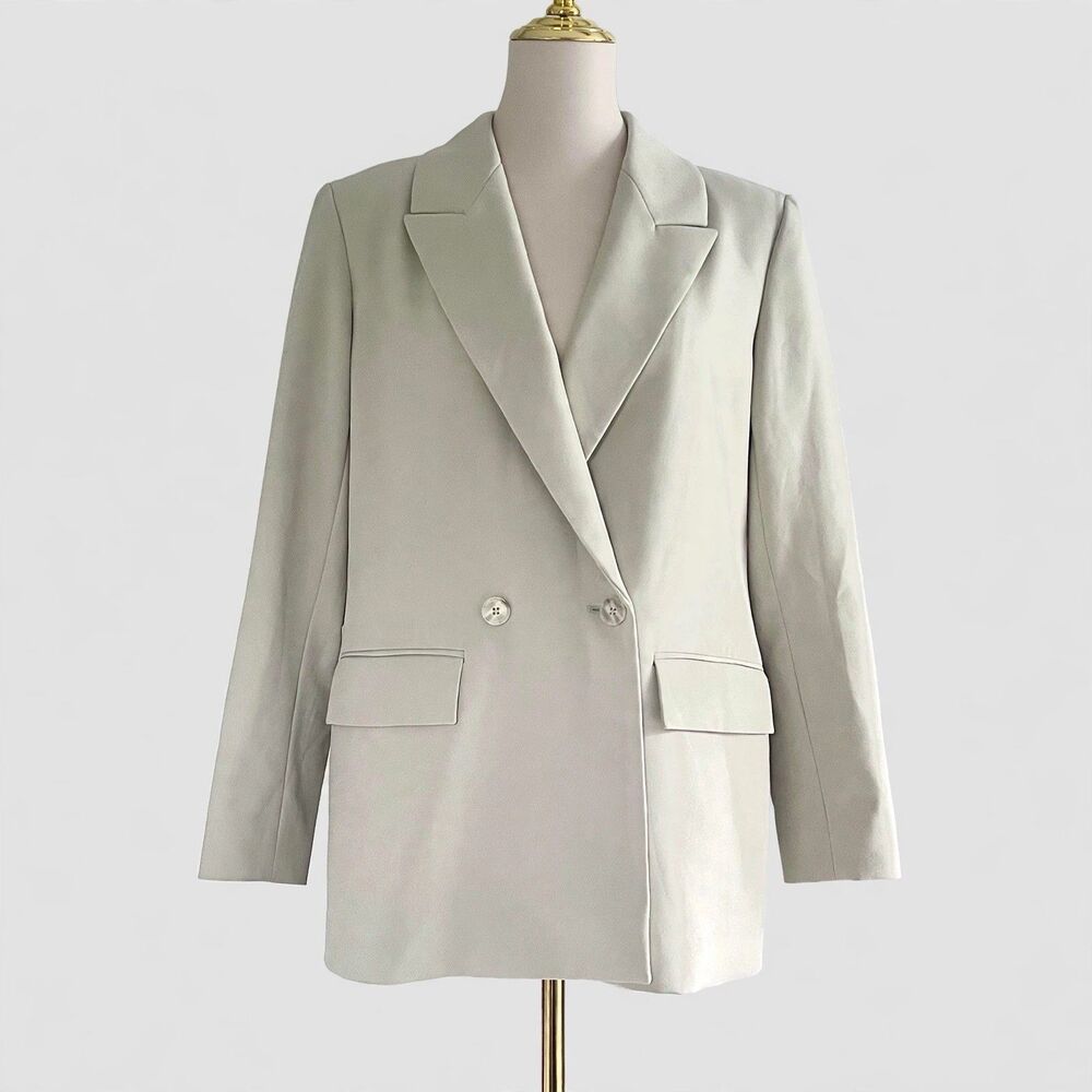 NWT Gianni Bini 'Cari' Beige Gray Crepe Collared Blazer Jacket Womens sz 4